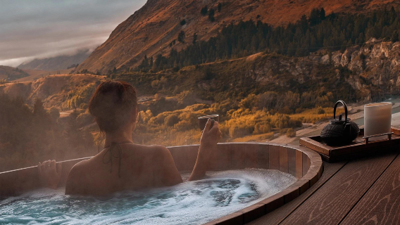 Expérience de bain thermal en tonneau à Queenstown, Nouvelle-Zélande | Option 1 personne par tonneau ou plusieurs personnes par tonneau