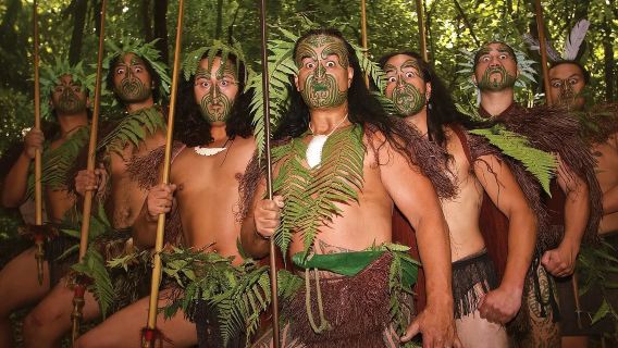 Hành trình trải nghiệm ẩm thực văn hóa Làng Maori New Zealand (Múa chiến Haka + Truyền thuyết bộ tộc + Thổ dân Nam bán cầu)