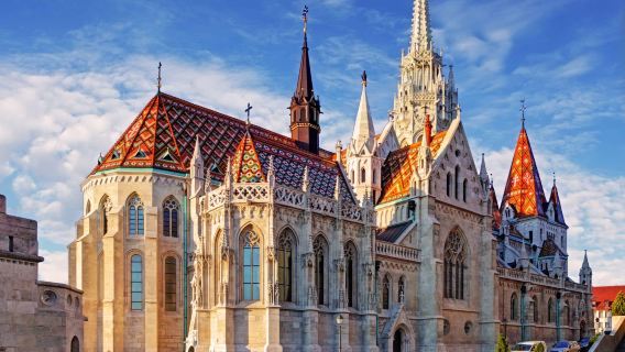 Vienna-Budapest day tour with Chinese-speaking guide service!