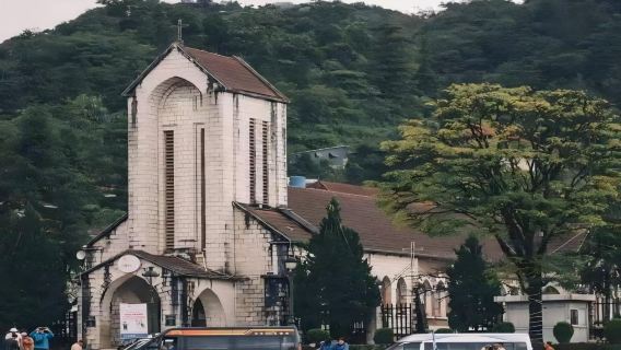 越南沙巴SaPa散拼一日遊—石頭教堂+沙巴湖泊+尚廟+母寺