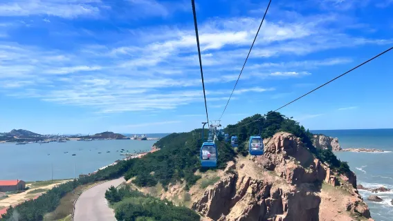 Weihai day tour to Liugong Island, Motianling Tramway, the stranded Blueways and Naxianghai with private car