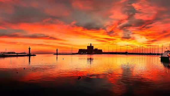 Faliraki: Evening RIB Cruise with Champagne and Sunset Views