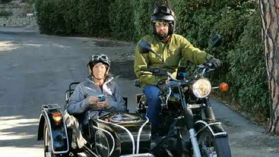 From Marseille : Sidecar Wine Tour to Cassis and Bandol