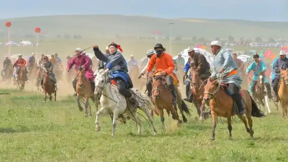 มองโกเลียใน: ทัวร์ส่วนตัว 5 วันพร้อมการผจญภัยในทะเลทราย