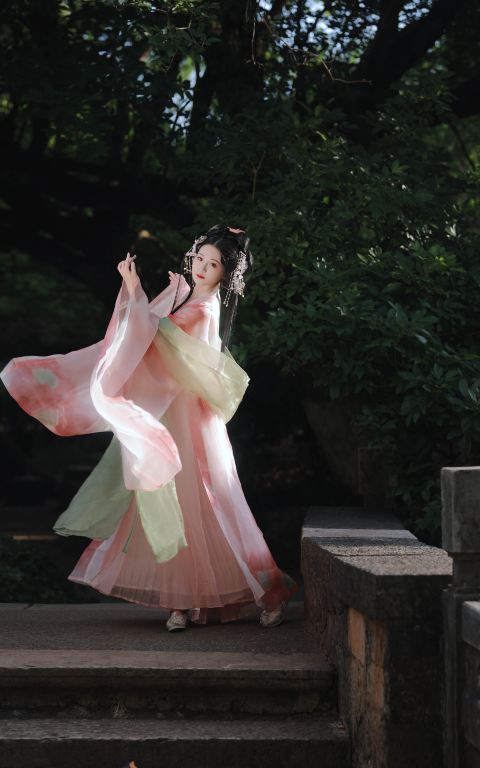 Changshun travel photo shoot[Photography, videography, aerial photography, scheduled shoots, accompanying shoots, follow-up shoots, on-the-go shooting + multilingual translation, local photographers, local guides]