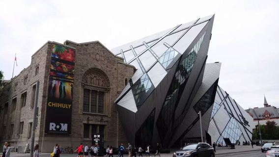 Museum Kerajaan Ontario + Kastil Casa Loma + Situs Sejarah Nasional Benteng York + Point Hanland