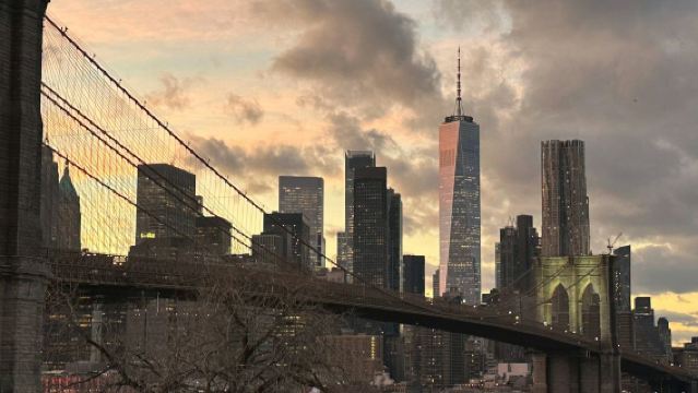 Nueva York: Visita guiada a pie por el puente de Brooklyn y DUMBO en español