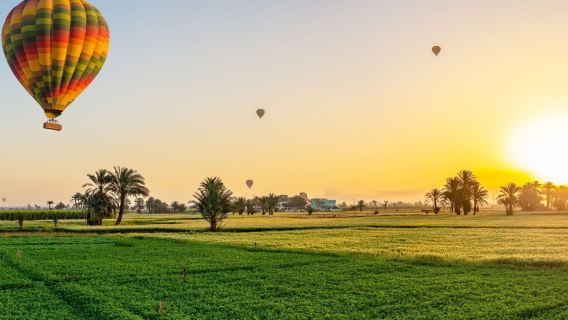 Paseo en globo aerostático por Lúxor con visita a la orilla este y el Templo de Karnak