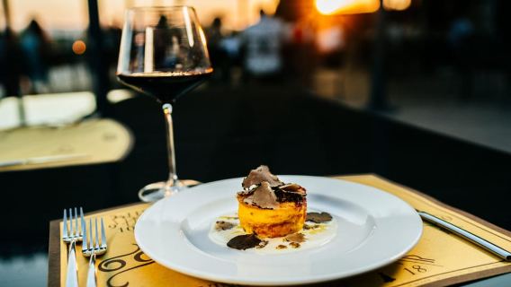 Ancona: winery tour, truffle dinner & wine tasting