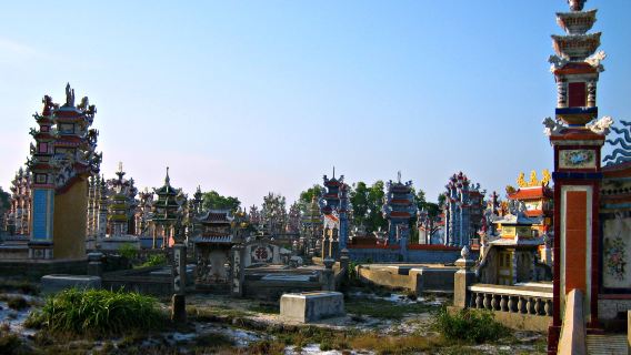 From Hue to Hoi An: Ghost City, Hai Van Pass & Breathtaking Coastal Wonders