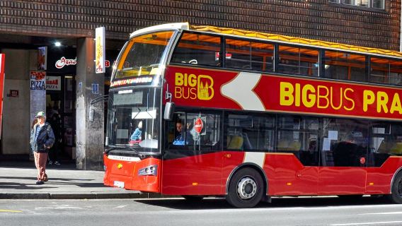 Big Bus Prague: Hop-on Hop-off Bus Tour with Optional River Cruise