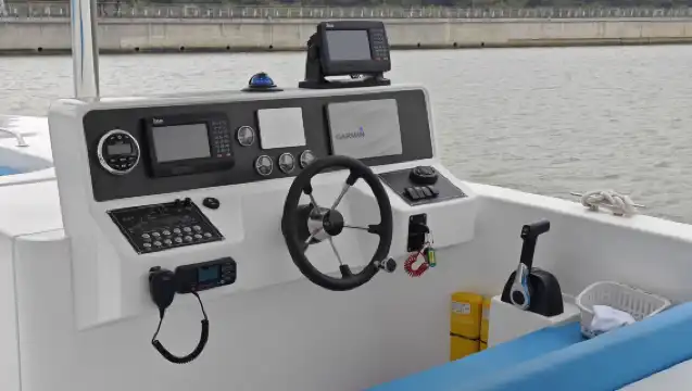 【珠海遊艇】珠海全新45尺網紅派對雙體遊艇~專業海釣船包船出海海釣