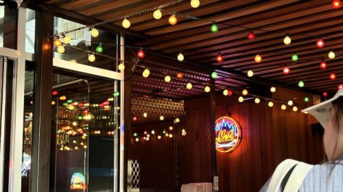 Dubai Dampa Seafood Restaurant - restaurant reservation service for popular dining spots 3