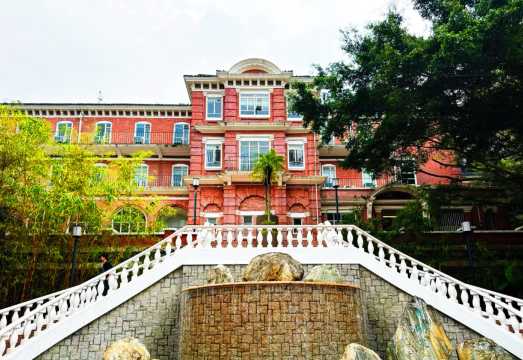 HKU Study Tour with Student Insights: What to Expect Before You Book