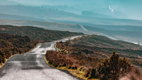 Dublin natural scenery tour: Wicklow Mountains National Park + Howth Town + Howth Harbour