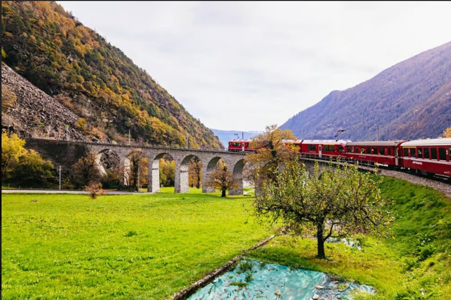 Eintägige Zwei-Länder-Tour ab Mailand, Italien (Comer See/St. Moritz/Bernina-Zug)