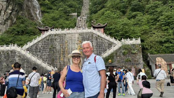 2-Day Private tour to Avatar Mountain & Glass Bridge&Tianmen Moutain & VIP Bailong Lift