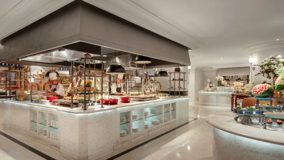 クアラルンプール｜『リッツカールトン』でプチ贅沢朝食ビュッフェ