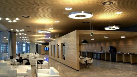 Bon d'accès au salon VIP de l'Aéroport El Tari [KOE] / Salon VIP de l'aéroport KOE | Correspondance/Repos