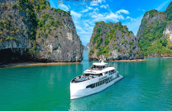河內下龍灣一日遊【20年船隊+豪華郵輪+獨木舟+海鮮自助餐】