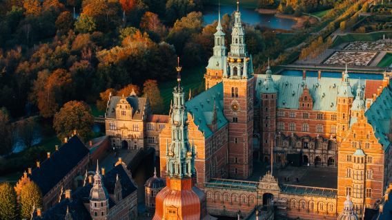 Mermaid + Nyhavn + Rosenborg Castle + Frederiksborg Church + Amalienborg one-day tour