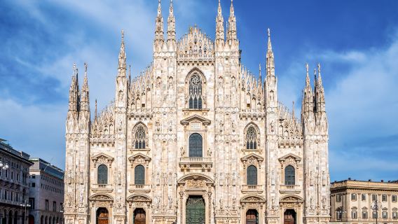 Katedral Milan + Muzium + Tangga/Lif ke Teres Atas