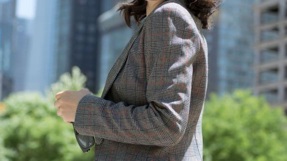 Reiseleiter, lokale Reiseleiter , Tourguides, Mietwagen für Abholung vom Flughafen und Transfer zum Flughafen vom Flughafen, Fotografen für Privattransfer , Geschäftsbegleitung, medizinische Konsultationen, Reiseführer und individuelle Reisedolmetscher in der gesamten Provinz Hubei, China