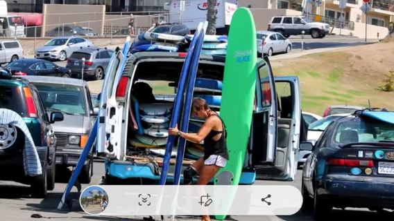 Santa Monica: Penyewaan Papan Selancar dan Pakaian Selam