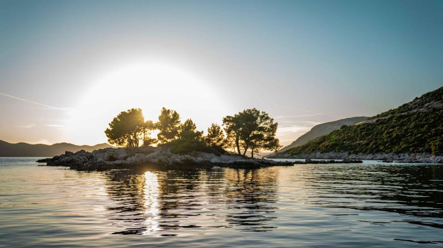 杜布羅夫尼克：比舍沃島藍洞旅行團