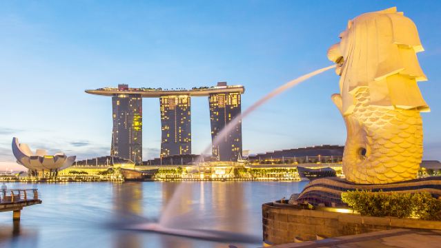 新加坡濱海花園+魚尾獅地標+文化街區+歐風建築一日遊【包車】