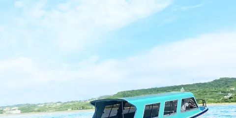 沖繩南部一日遊|知念岬+沖繩世界門票・玻璃船體驗|那霸出發