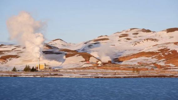 冰島一日遊【教堂+特約寧湖+美術館+太陽航海者+天空溫泉】