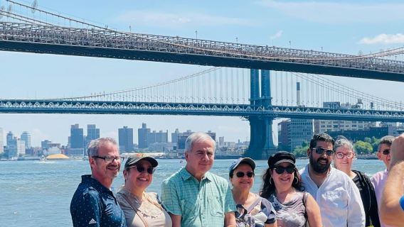 นครนิวยอร์ก: ทัวร์รถบัสพร้อมไกด์ครึ่งวัน