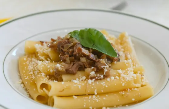 龐培：在當地人家中享用晚餐體驗