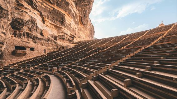 【埃及包車一日遊】埃及金字塔+洞穴教堂+薩拉丁城堡