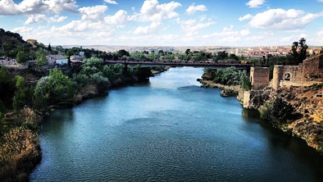 西班牙馬德里出發托萊多古城文化穿越之旅：聖馬丁橋+皇家修道院