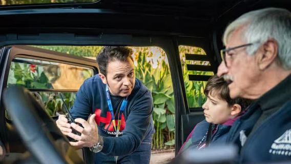 Abholung am Kreuzfahrtterminal: Málaga in 2 Stunden mit dem Elektroauto