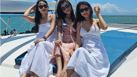 Busan Y Holic yacht experience [Please inquire about time slots before placing a booking]
