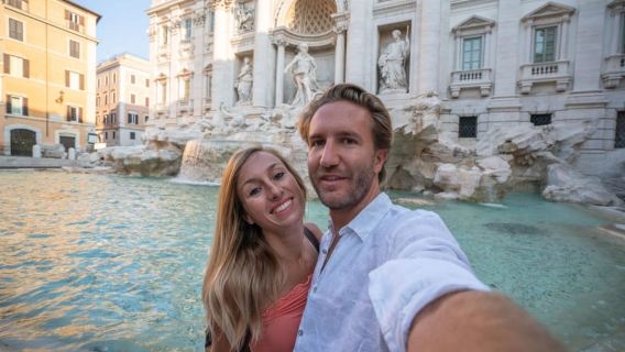 Trevi Fountain: ticket and guided ritual with imperial coins