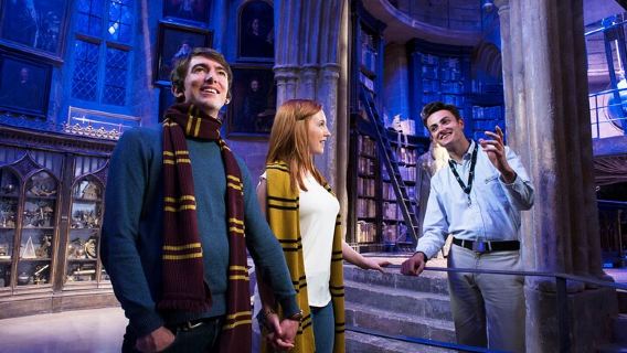 one-day tour of Harry Potter Studio in London, UK|Including admission ticket+ Round-trip bus transfer