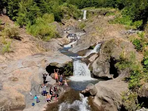 Rio Turbio Waterfalls Hike & Scenic Viewpoint