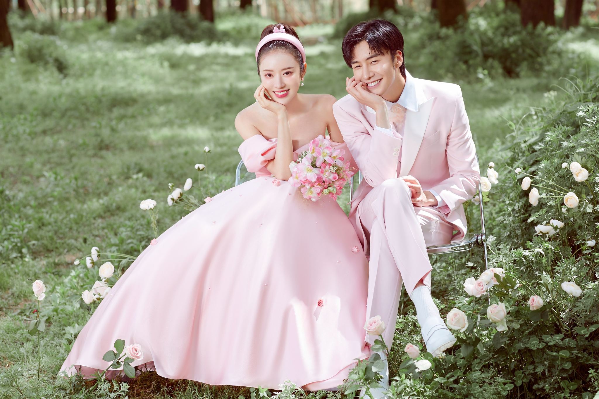 Trip Moments in Ding'an Ancient Town[Private charter guide photography customization | Wedding photography aerial videography | Makeup & costumes | Unlimited shooting with all raw photos included]