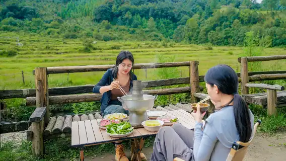 騰衝高黎貢山4公里輕健行一日遊（山野拾趣採菌子/山河野廚）