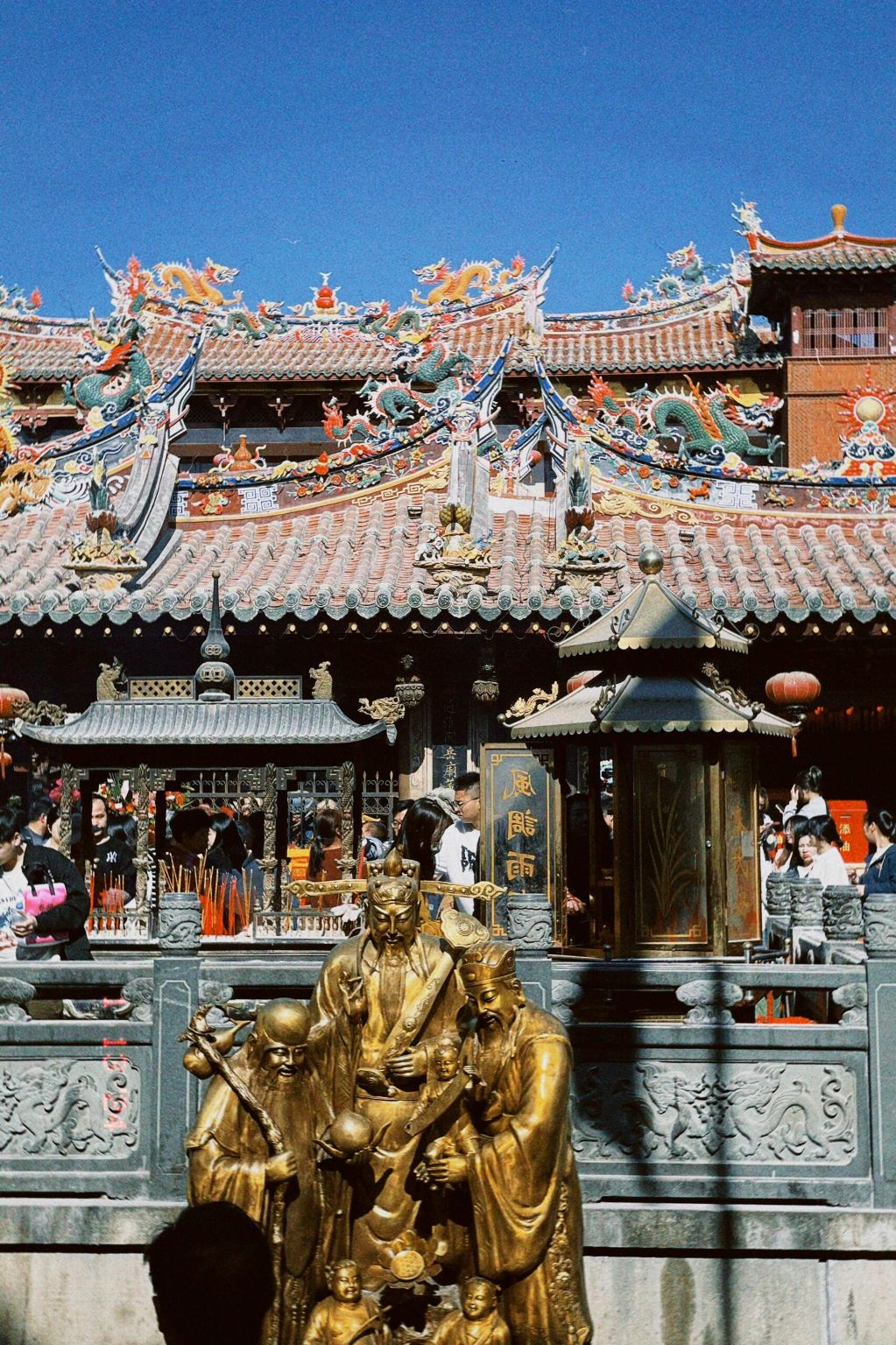 Quanzhou Kaiyuan Temple + West Street + Qingyuan Mountain Day Tour with Chinese and English Services