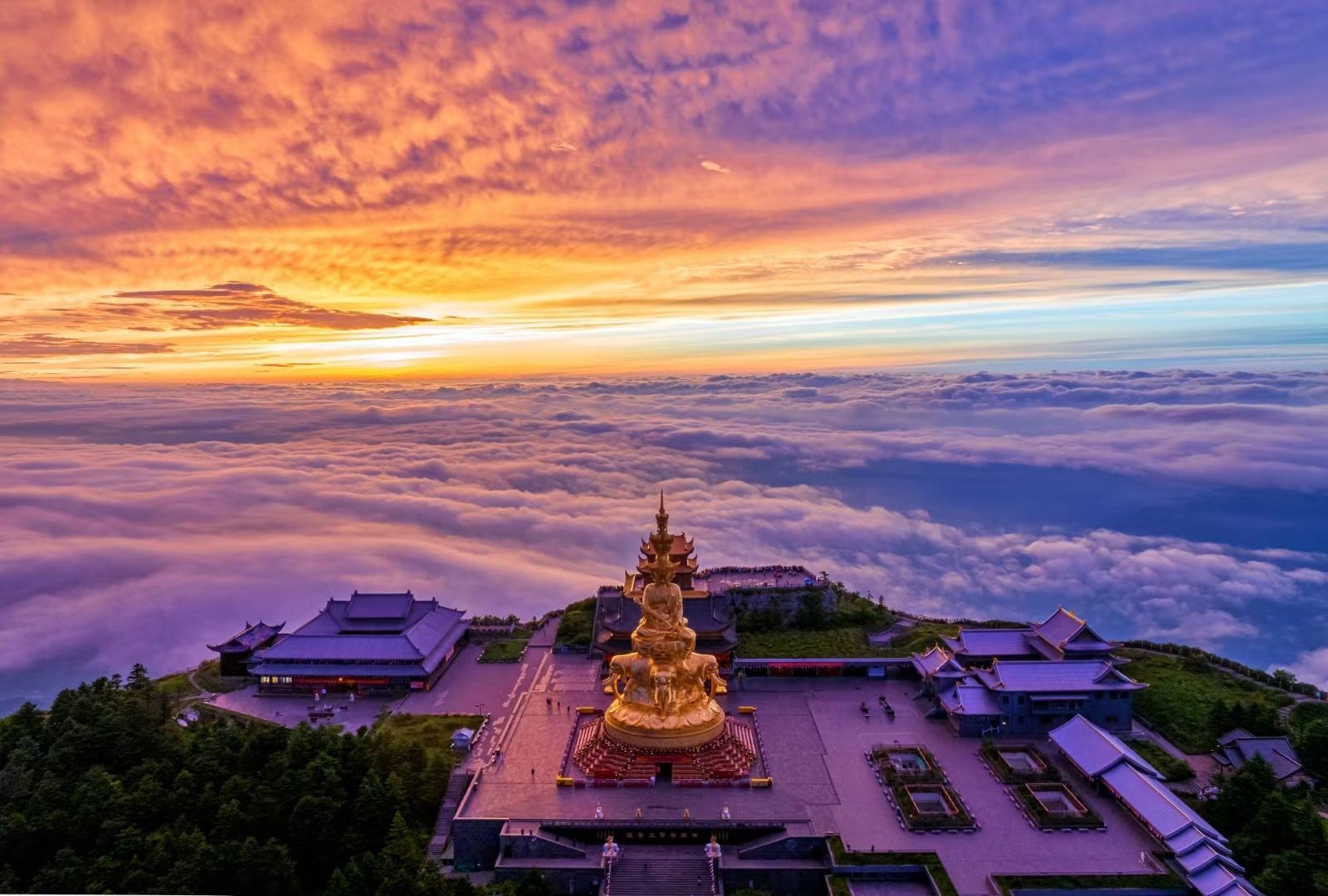 Chengdu to Emei Mountain One-Day Tour - Scenic Cable Car Adventure