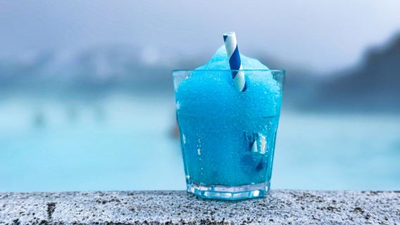 冰島+法格拉達爾火山+藍湖一日遊【藍湖溫泉療癒之旅+接駁服務