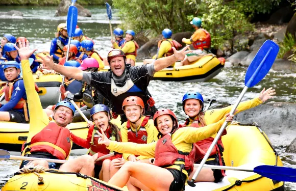 開恩茲塔利河漂流 教練+裝備+晚餐 可選接送/自駕