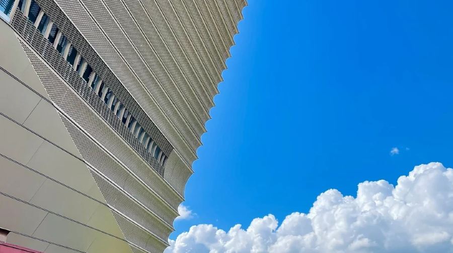 香港國際機場機場接送【香港機場/香港市區九龍/尖沙咀/銅鑼灣/荃灣/香港迪士尼/海洋公園等單程接送用車服務】