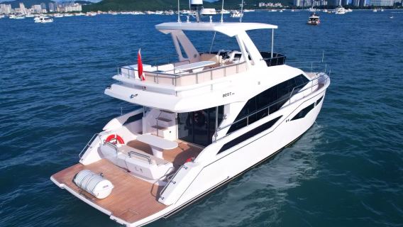 海南三亞豪華遊艇【拼船/包船】出海3小時 | 海釣+潛水+自駕【海上項目特惠】佈置·生日·求婚·DJ派對·旅拍