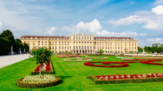 비엔나 쇤브룬 궁전 반나절 투어 [8인 소규모 그룹/중국어, 영어, 한국어 전문 가이드 가이드]